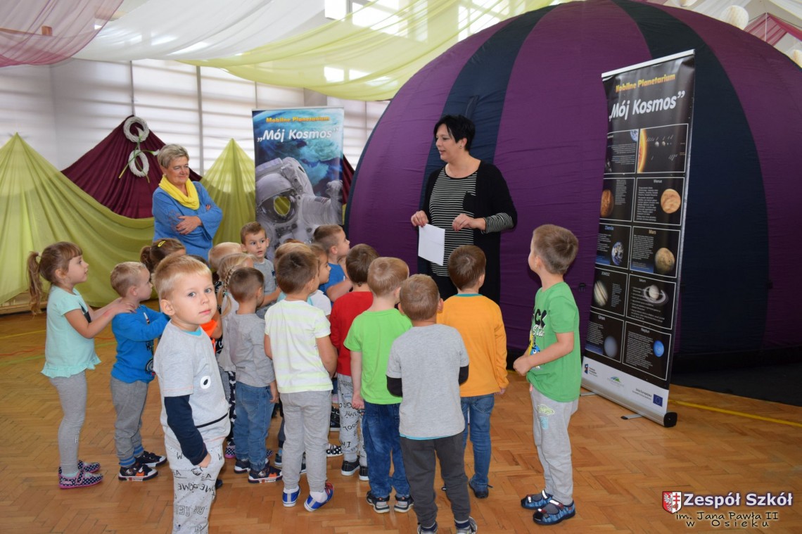 Mobilne planetarium ,,Mój kosmos