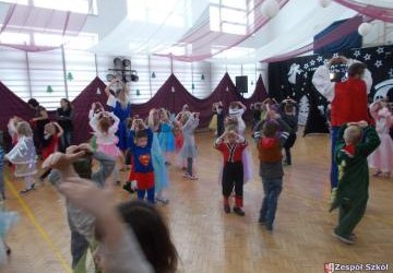 Zabawa karnawałowa w przedszkolu
