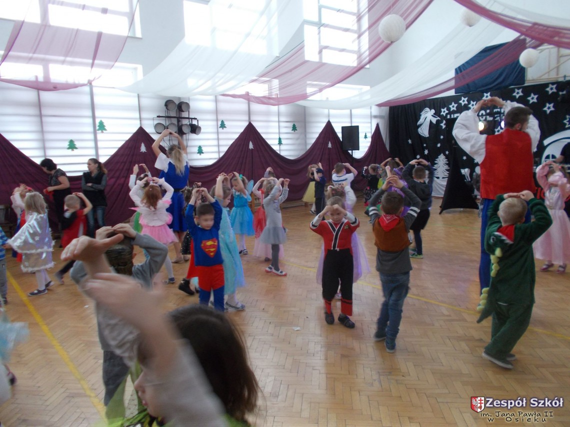 Zabawa karnawałowa w przedszkolu