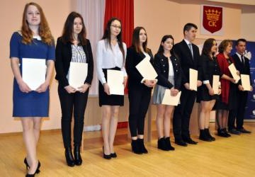 Uczennica Liceum Ogólnokształcącego Stypendystką Prezesa Rady Ministrów