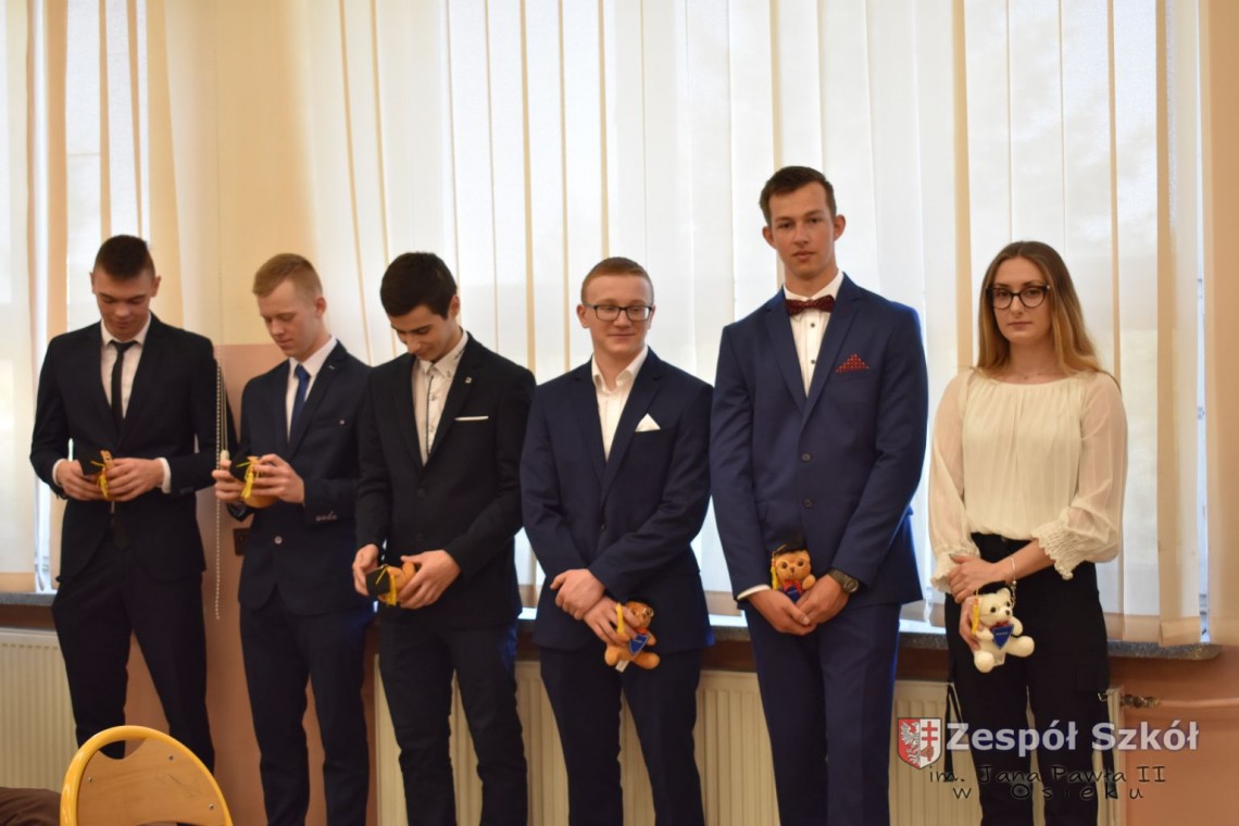 Zakończenie nauki w klasie maturalnej