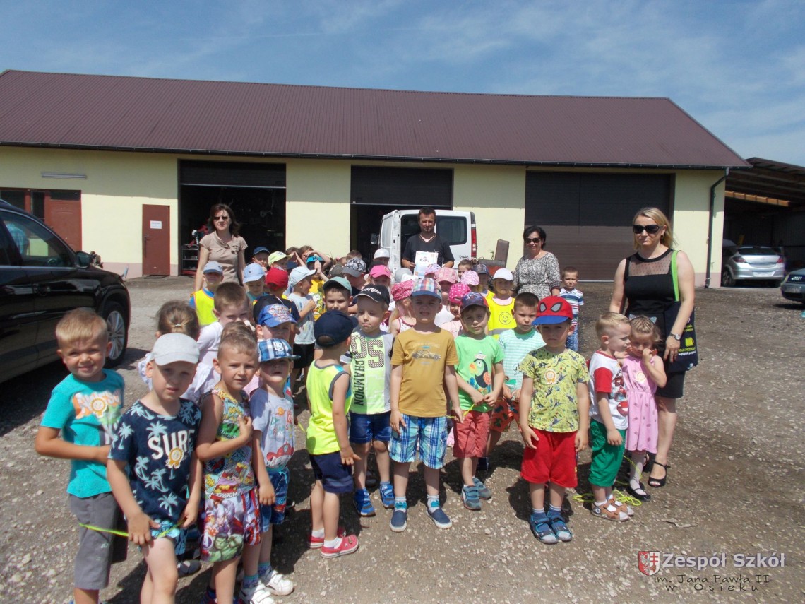 Poznajemy zawody - mechanik samochodowy