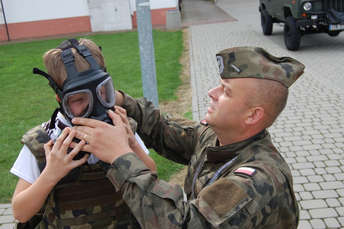 Spotkanie uczniów z przedstawicielem WKU Sandomierz, III Batalionu Radiotechnicznego i X Świętokrzyskiej Brygady Obrony Terytorialnej w Kielcach
