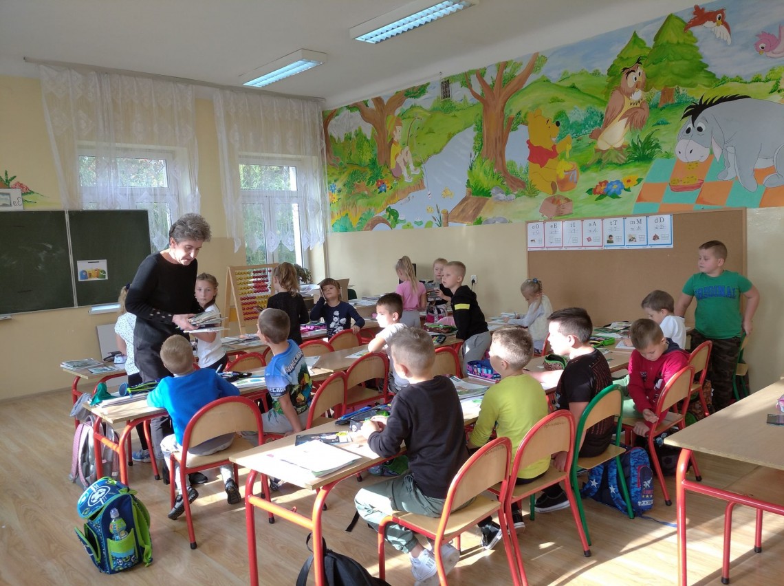 Pierwszoklasiści w programach promujących czytelnictwo