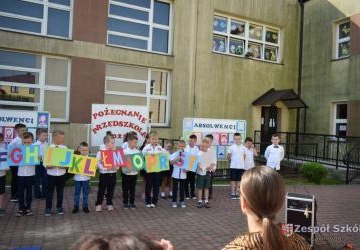 Zakończenie przedszkola w grupach 6- latków A i B