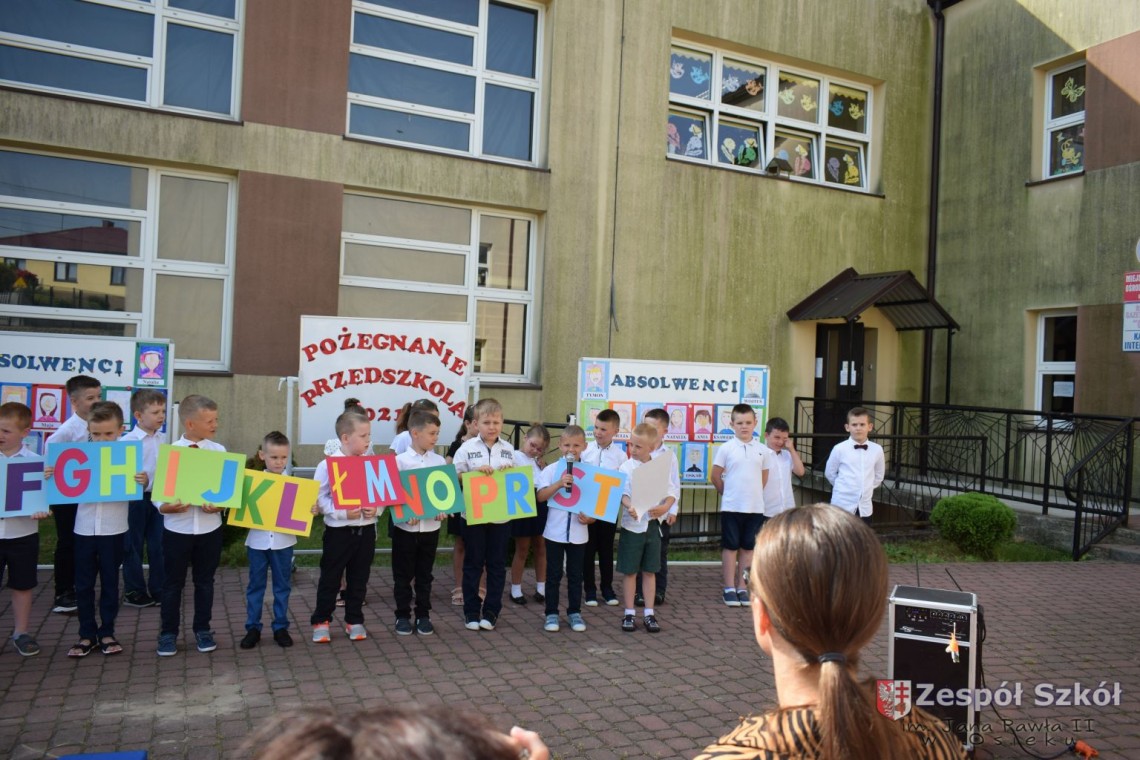 Zakończenie przedszkola w grupach 6- latków A i B