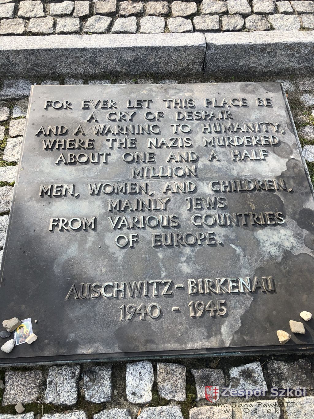 Klasy ósme w Muzeum i Miejscu Pamięci Auschwitz