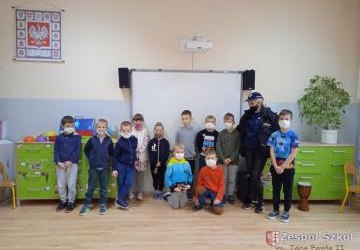 Zakończenie akcji szkolnej „Zbiórka karmy dla zwierząt ze Schroniska w Strzelcach