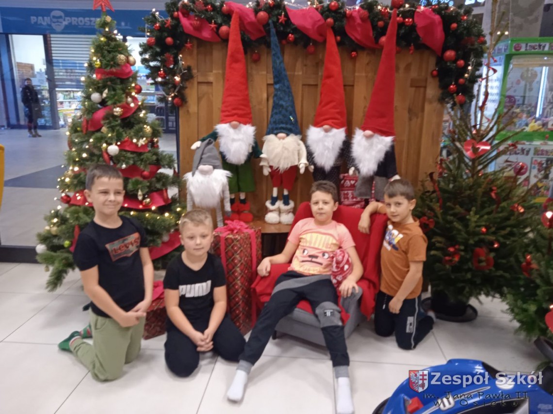 Wycieczka uczniów z klasy II do Fabryki Zabawy w Tarnobrzegu