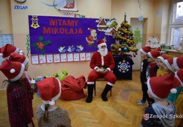 Mikołaj u przedszkolaków