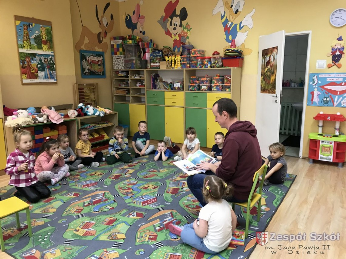 Czytamy razem z małym Misiem