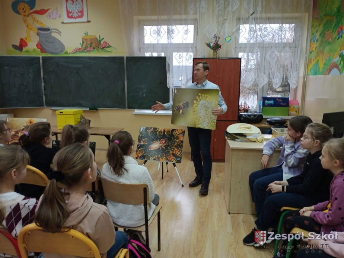 Spotkanie z pszczelarzem