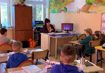 Zajęcia biblioteczne w klasie III