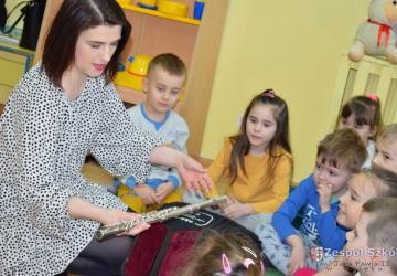 Audycja muzyczna w przedszkolu