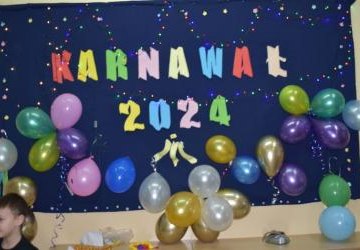 Bal karnawałowyw klasach I-III