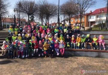 Przedszkolaki witają Wiosnę