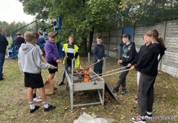 Płonie ognisko… czyli o integracji klas VIa, VIb i VIII