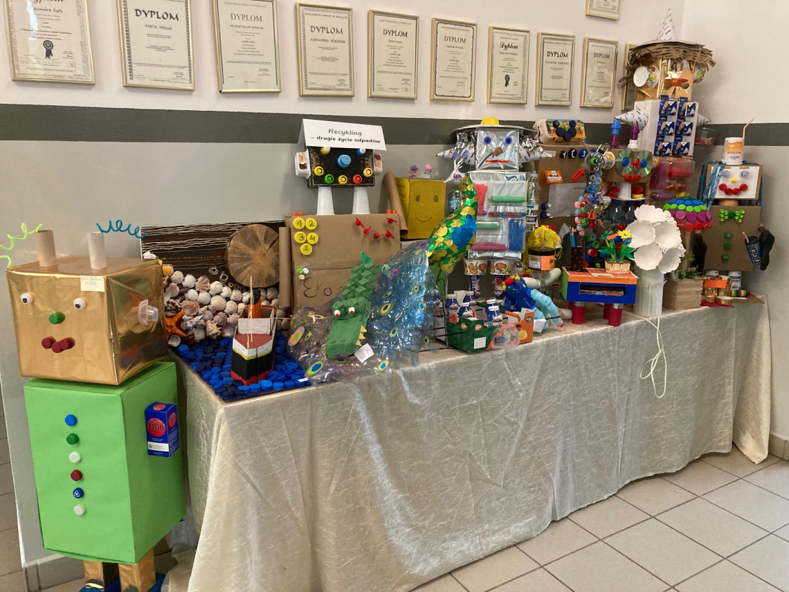 RECYKLING - drugie życie odpadów