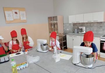 ,,Babeczki z czekoladą i jabłkami’’- kl.IIb