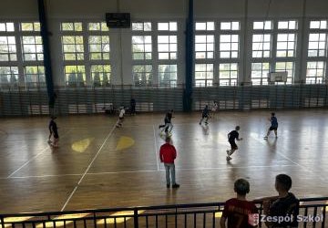 Turniej Piłki Nożnej o Puchar Dyrektora z okazji Dnia Chłopaka