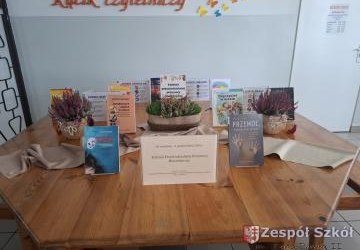 Tematyczna wystawka literatury