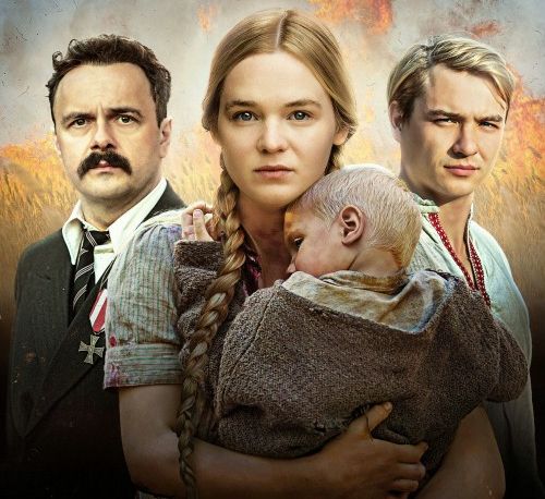 Licealiści na projekcji filmu „Wołyń”