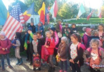 Wycieczka do Kurozwęk kl.II i IIIA