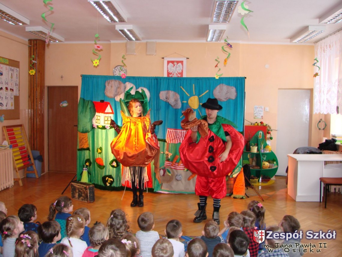 Teatrzyk w przedszkolu ,,Warzywne rozterki