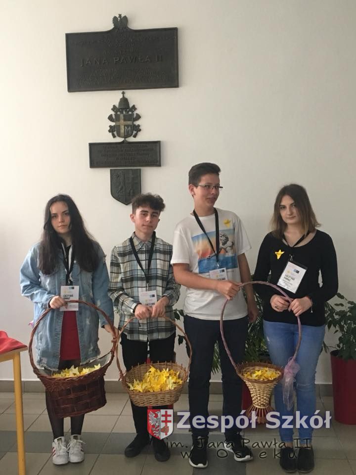 75. rocznica powstania w getcie warszawskim. Akcja Żonkile w Zespole Szkół im. Jana Pawła II  w Osieku.