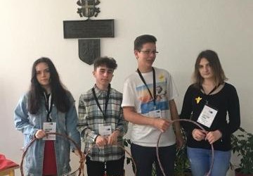 75. rocznica powstania w getcie warszawskim. Akcja Żonkile w Zespole Szkół im. Jana Pawła II  w Osieku.